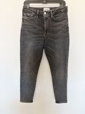 EUC Frame Le One Skinny High Waist in Hughes Wash Jeans Size 2 US 29-34